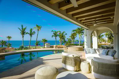 Luxury Villa Photo #13