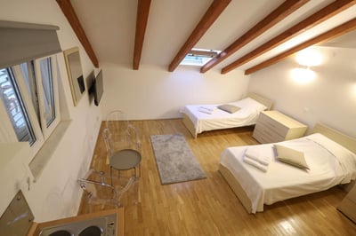 Luxury Villa Photo #50