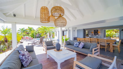 Luxury Villa Photo #20
