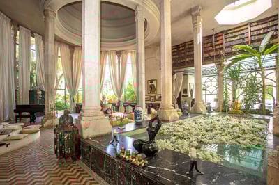 Luxury Villa Photo #11