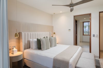 Luxury Villa Photo #45