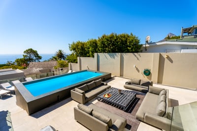 Luxury Villa Photo #5