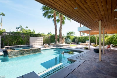 Luxury Villa Photo #7