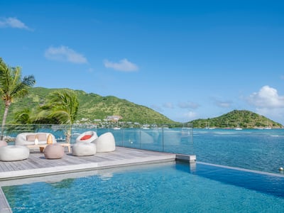 Luxury Villa Photo #5