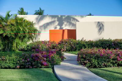 Luxury Villa Photo #20