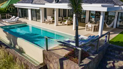 Luxury Villa Photo #6