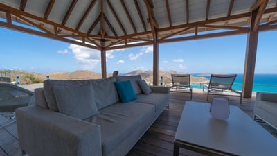 Gazebo Lounge