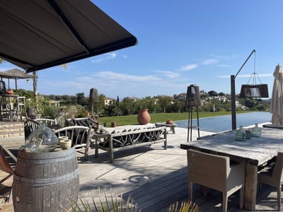 Luxury Villa Photo #5