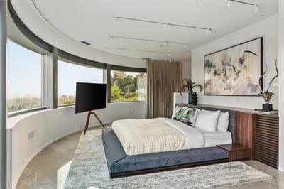 Luxury Villa Photo #39