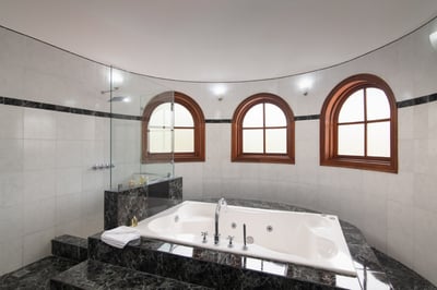 Luxury Villa Photo #20
