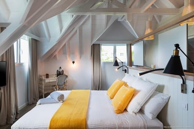 Luxury Villa Photo #32