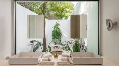 Luxury Villa Photo #37
