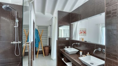 Luxury Villa Photo #44