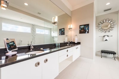 Luxury Villa Photo #42
