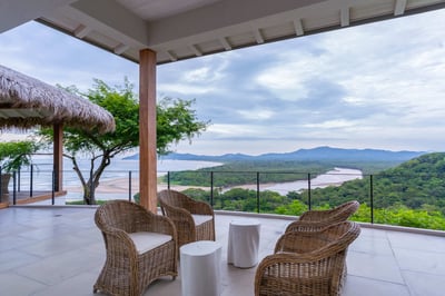 Palazzo del Mar | Outdoor lounging area
