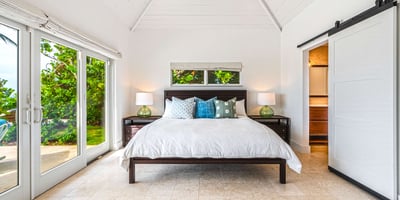 Luxury Villa Photo #23