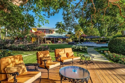 Luxury Villa Photo #8