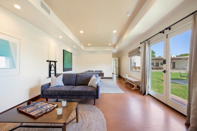 Luxury Villa Photo #35