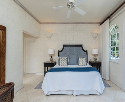 Luxury Villa Photo #29