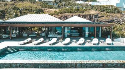 Luxury Villa Photo #3