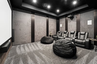 Luxury Villa Photo #22