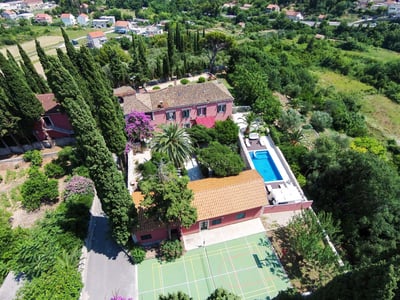 Luxury Villa Photo #5