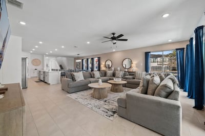 Luxury Villa Photo #15