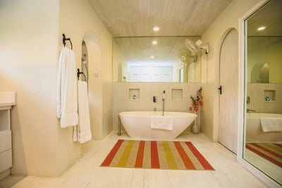 Luxury Villa Photo #29