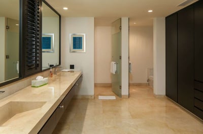 Luxury Villa Photo #41