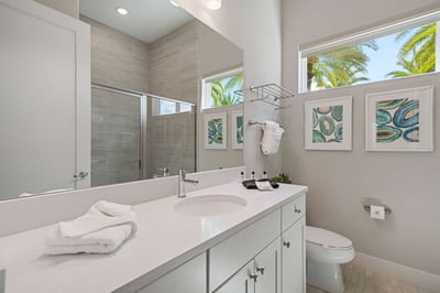 Luxury Villa Photo #37