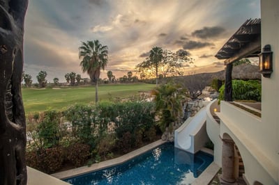 Luxury Villa Photo #4