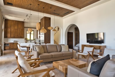 Luxury Villa Photo #15