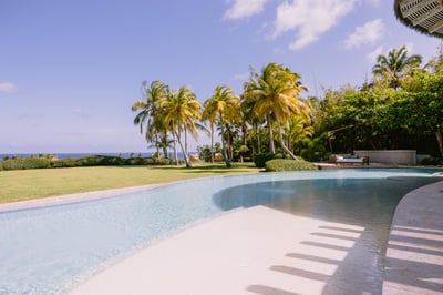 Luxury Villa Photo #15