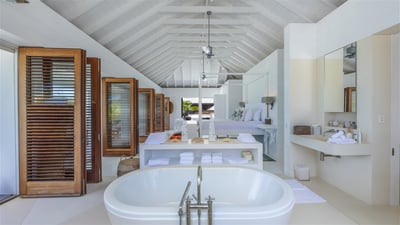 Luxury Villa Photo #48