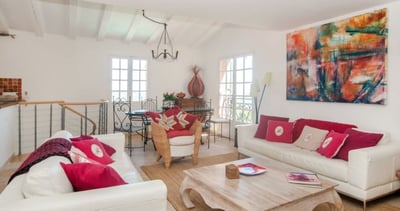 Luxury Villa Photo #16