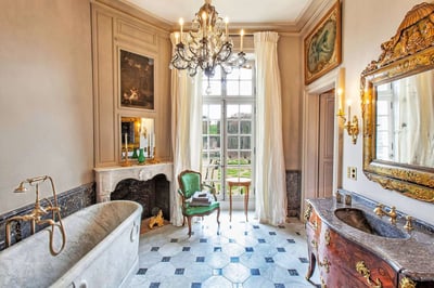 Luxury Villa Photo #12