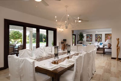 Luxury Villa Photo #9