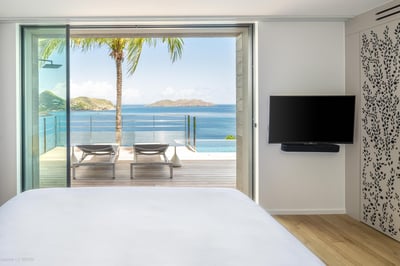 Luxury Villa Photo #19