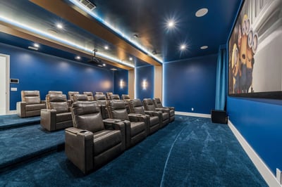Luxury Villa Photo #32