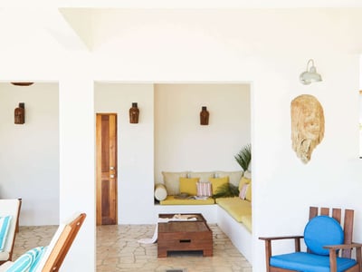 Luxury Villa Photo #10