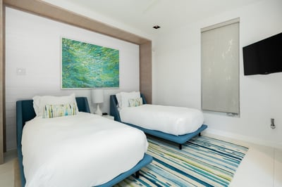 Luxury Villa Photo #41