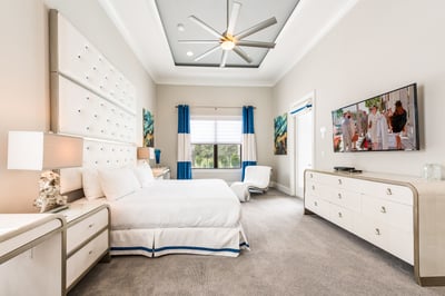 Luxury Villa Photo #28