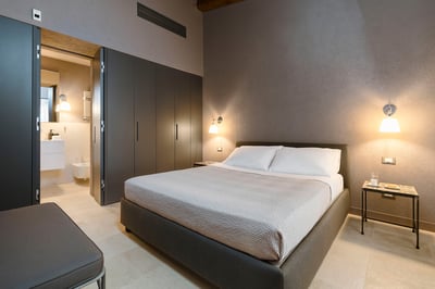 Luxury Villa Photo #38