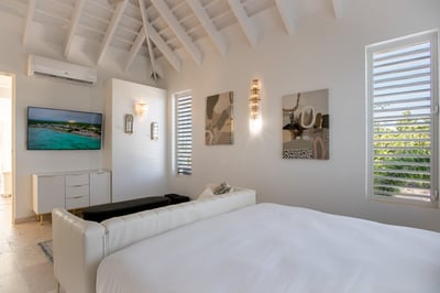 Luxury Villa Photo #69