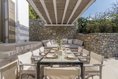 Luxury Villa Photo #11