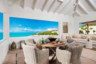 Luxury Villa Photo #11