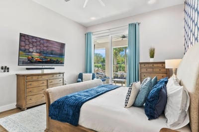 Luxury Villa Photo #40
