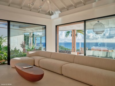 Luxury Villa Photo #26