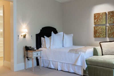Luxury Villa Photo #10