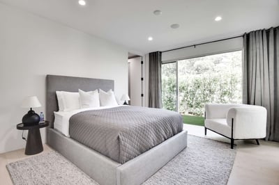 Luxury Villa Photo #31